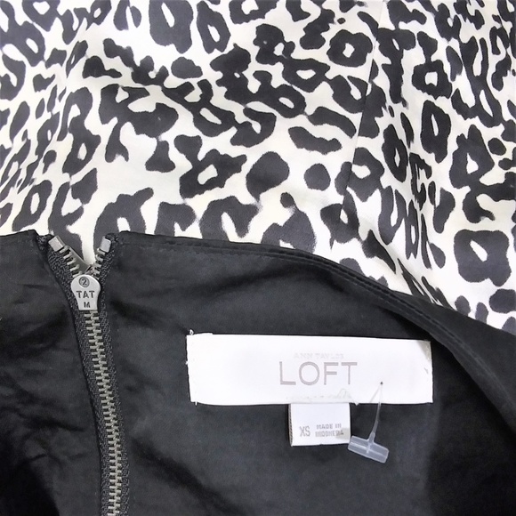 Loft Sleevless Animal Print Back Zip Baby Doll Top - Picture 5 of 6